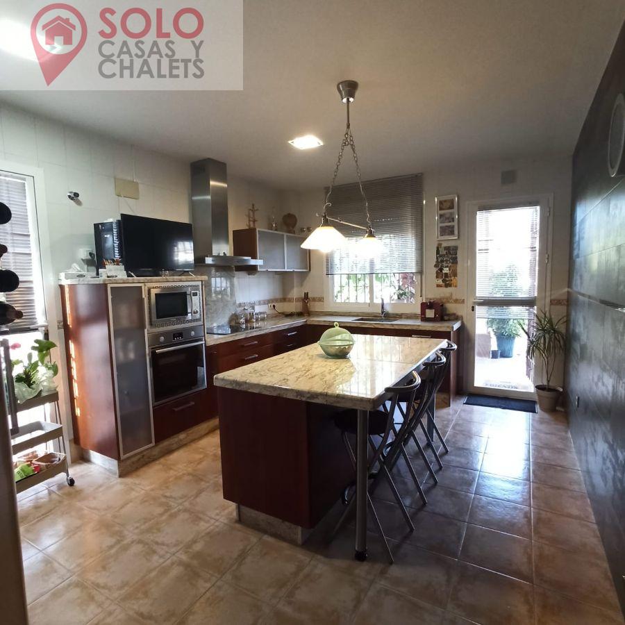 For sale of chalet in Córdoba