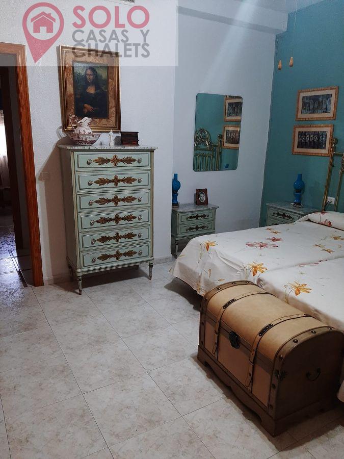 For sale of house in Córdoba