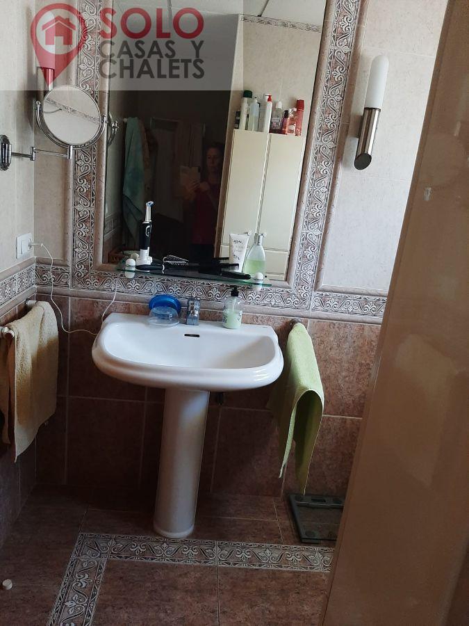 For sale of house in Córdoba
