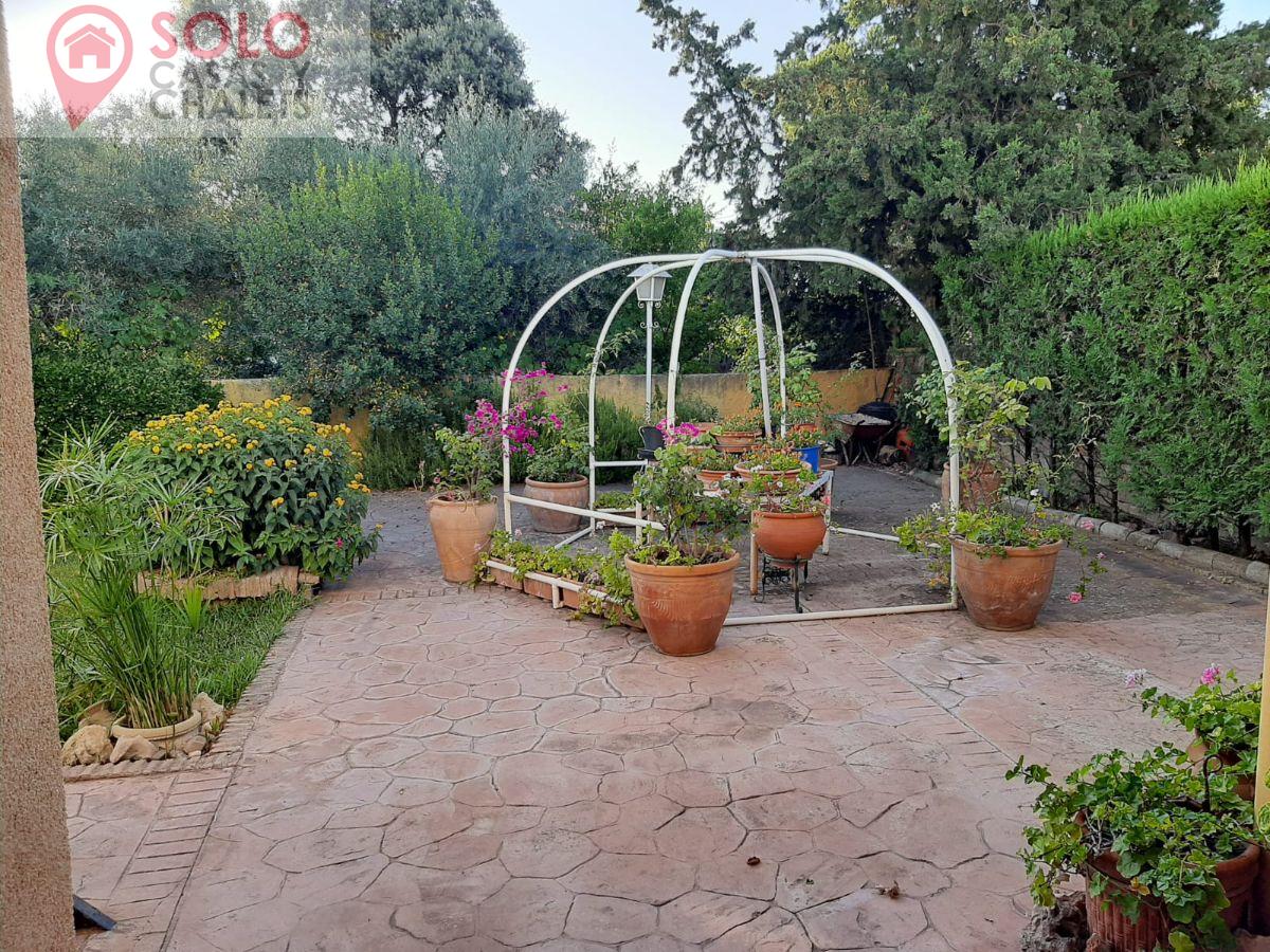 For sale of house in Córdoba