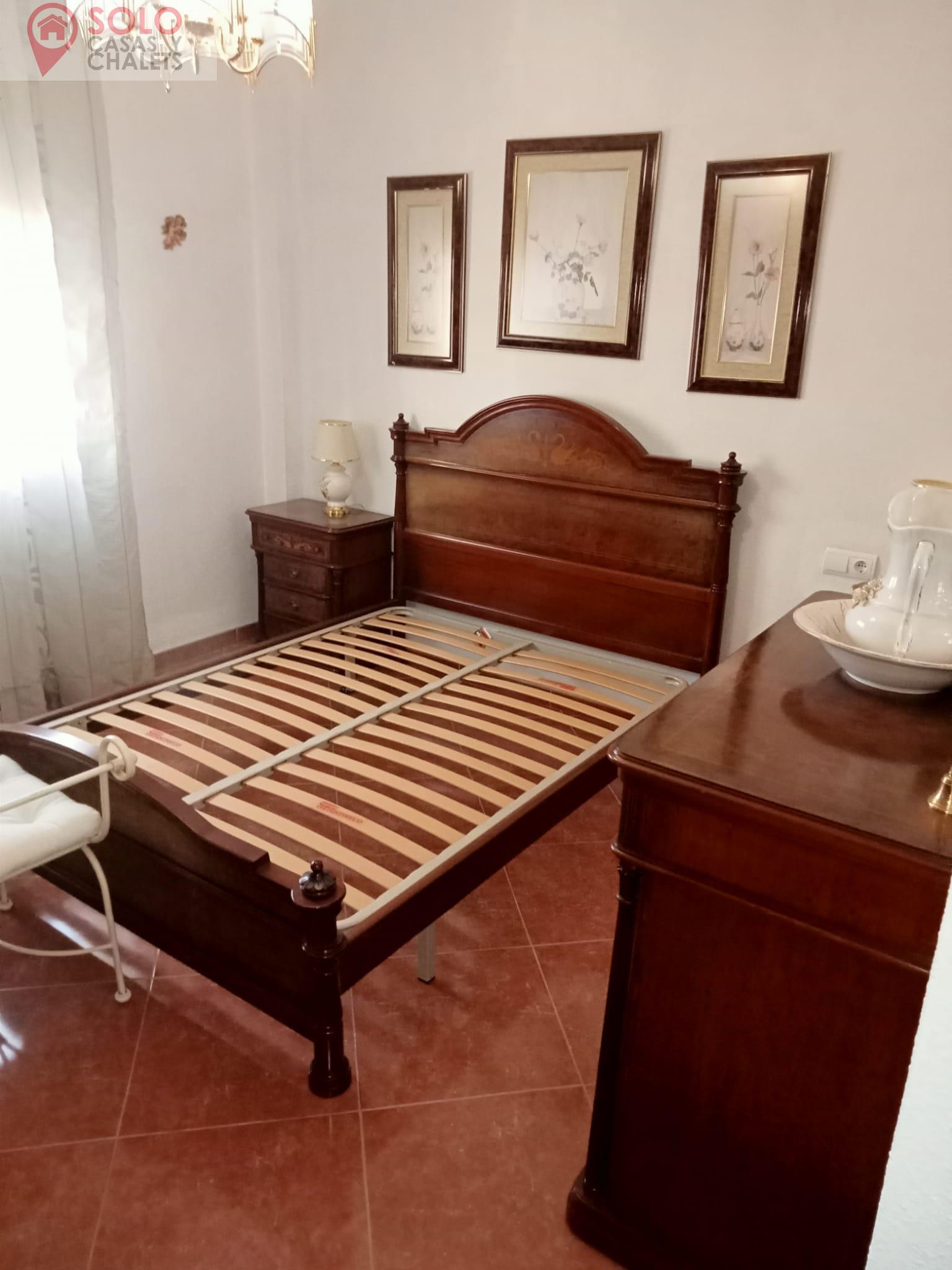 For sale of house in Córdoba