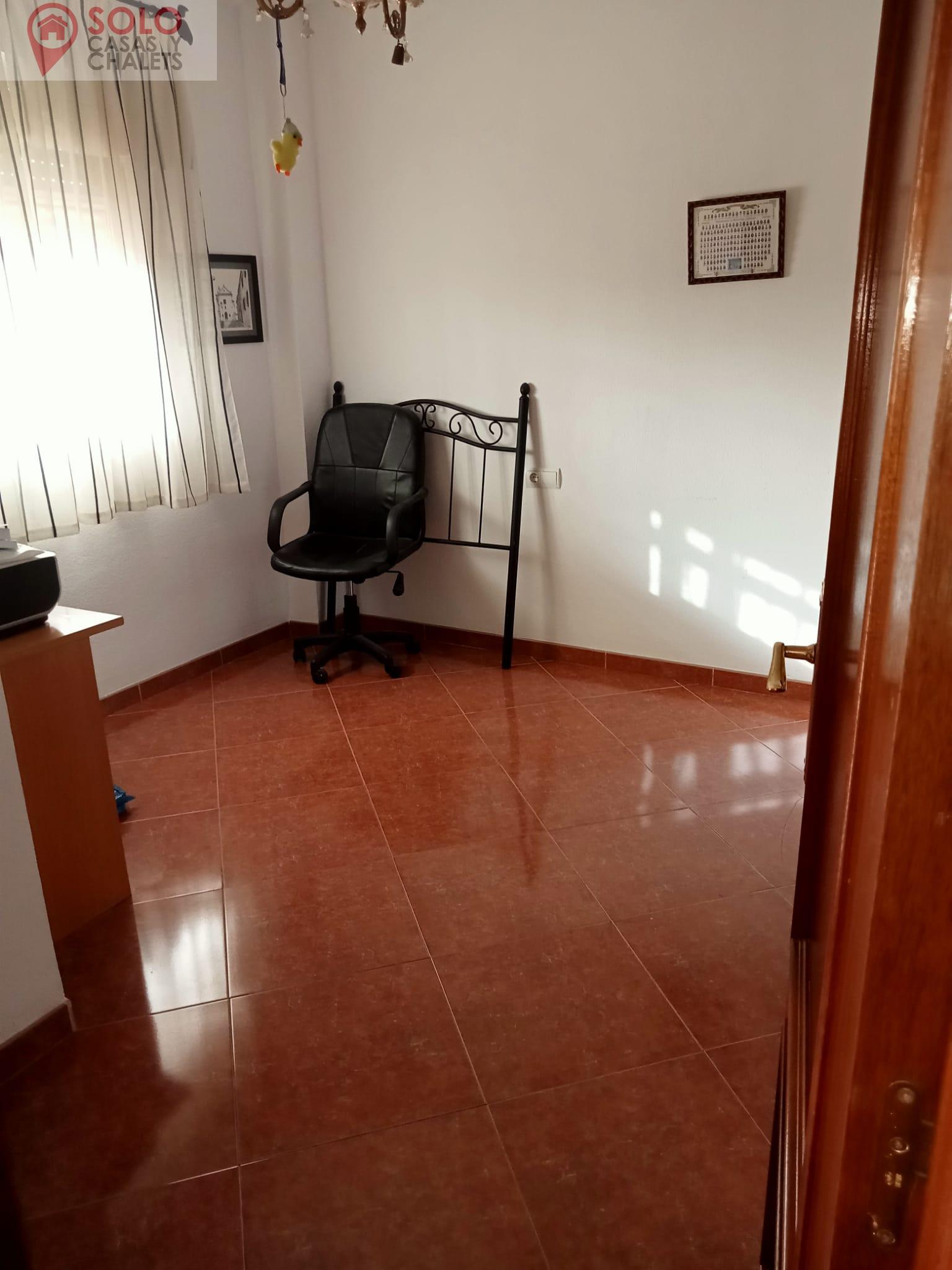 For sale of house in Córdoba