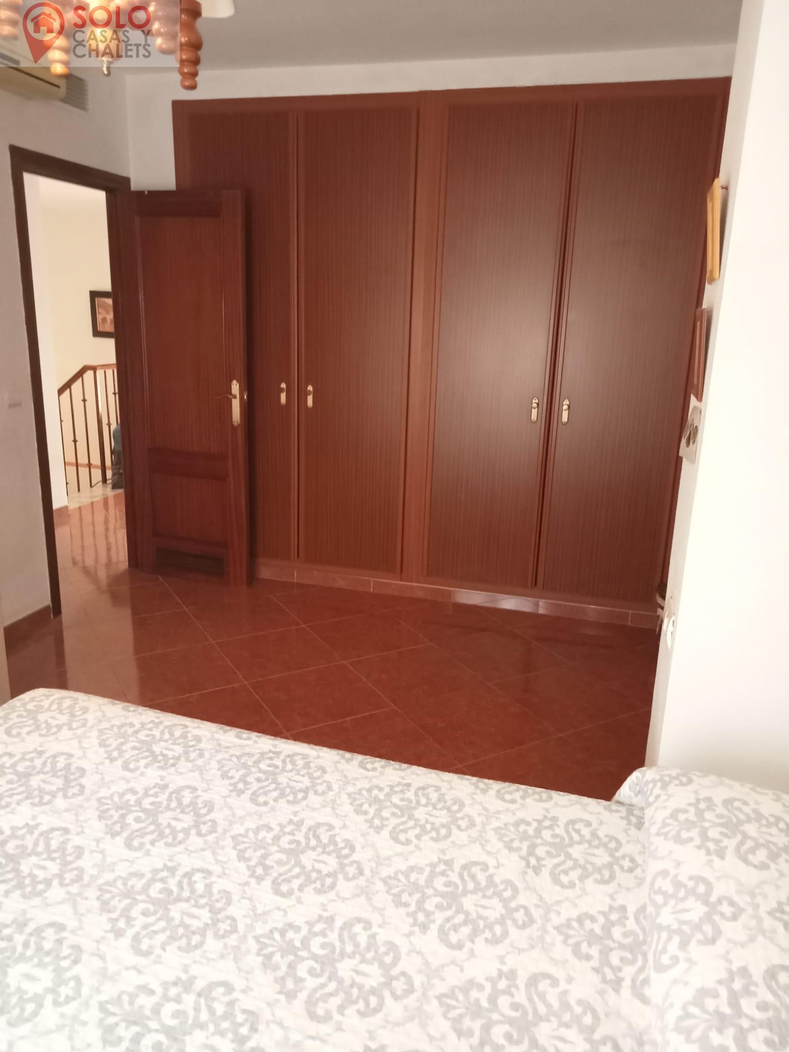 For sale of house in Córdoba