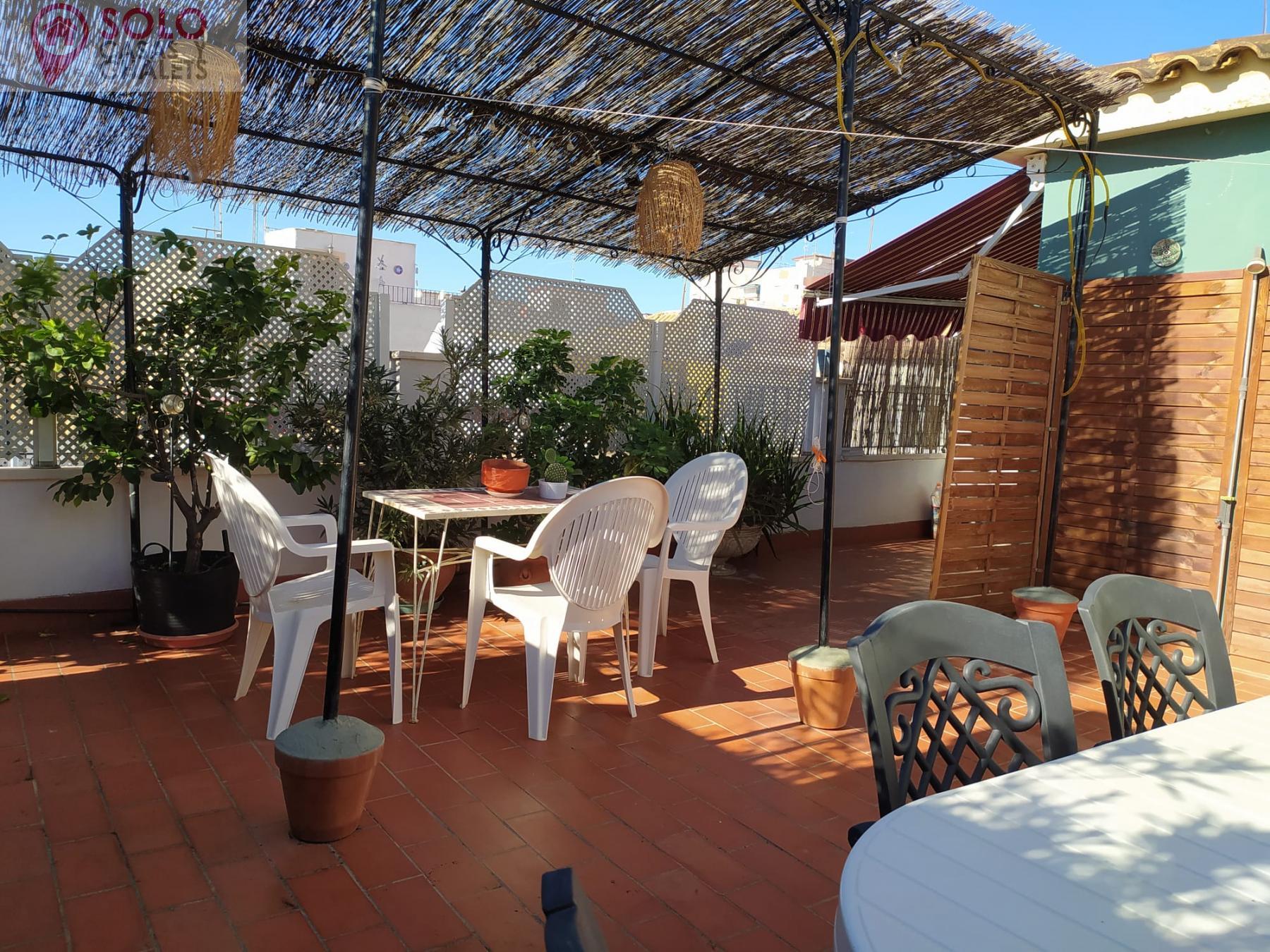 For sale of house in Córdoba