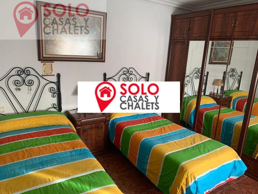 For sale of house in Córdoba