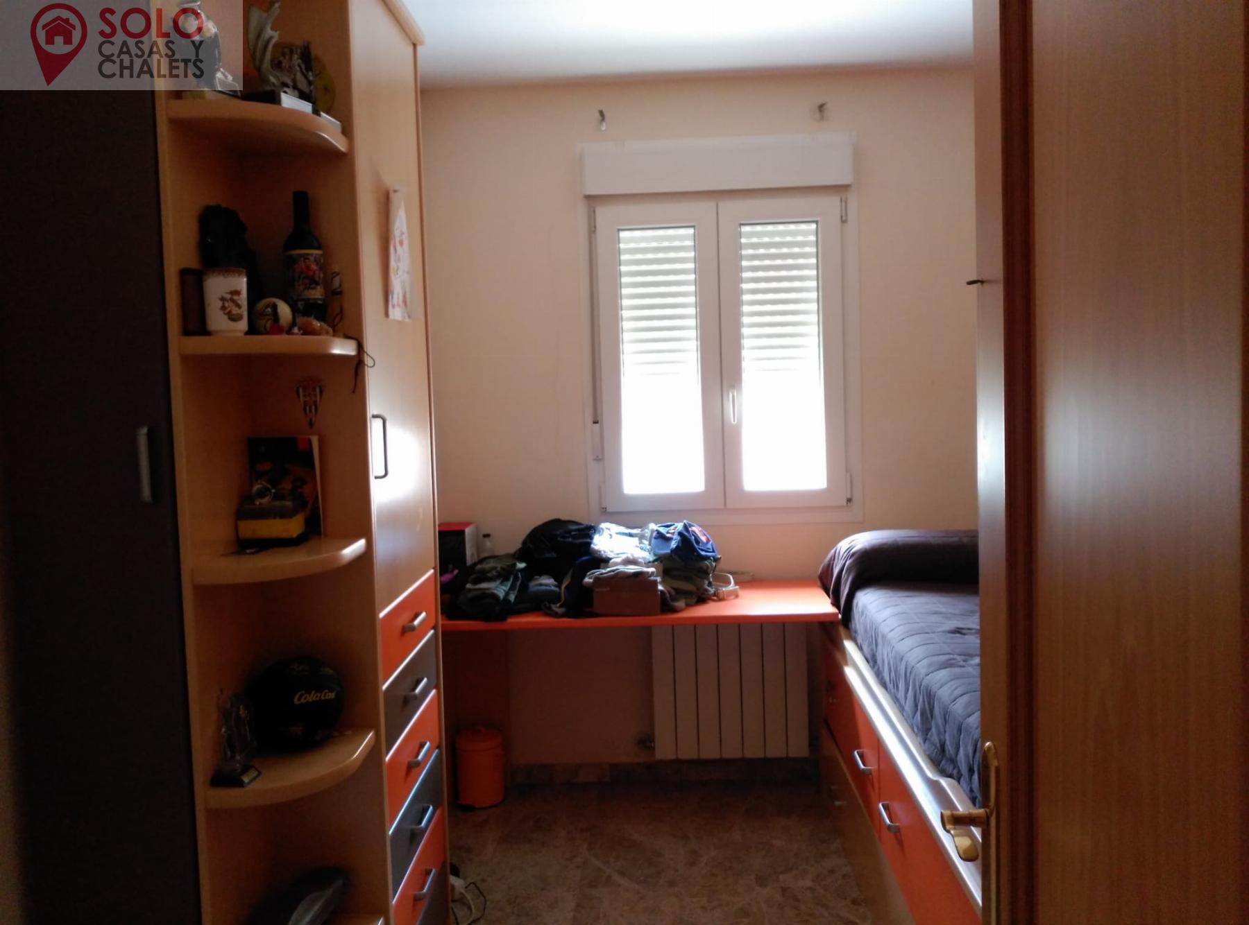 For sale of house in Córdoba