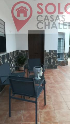 For sale of house in Córdoba