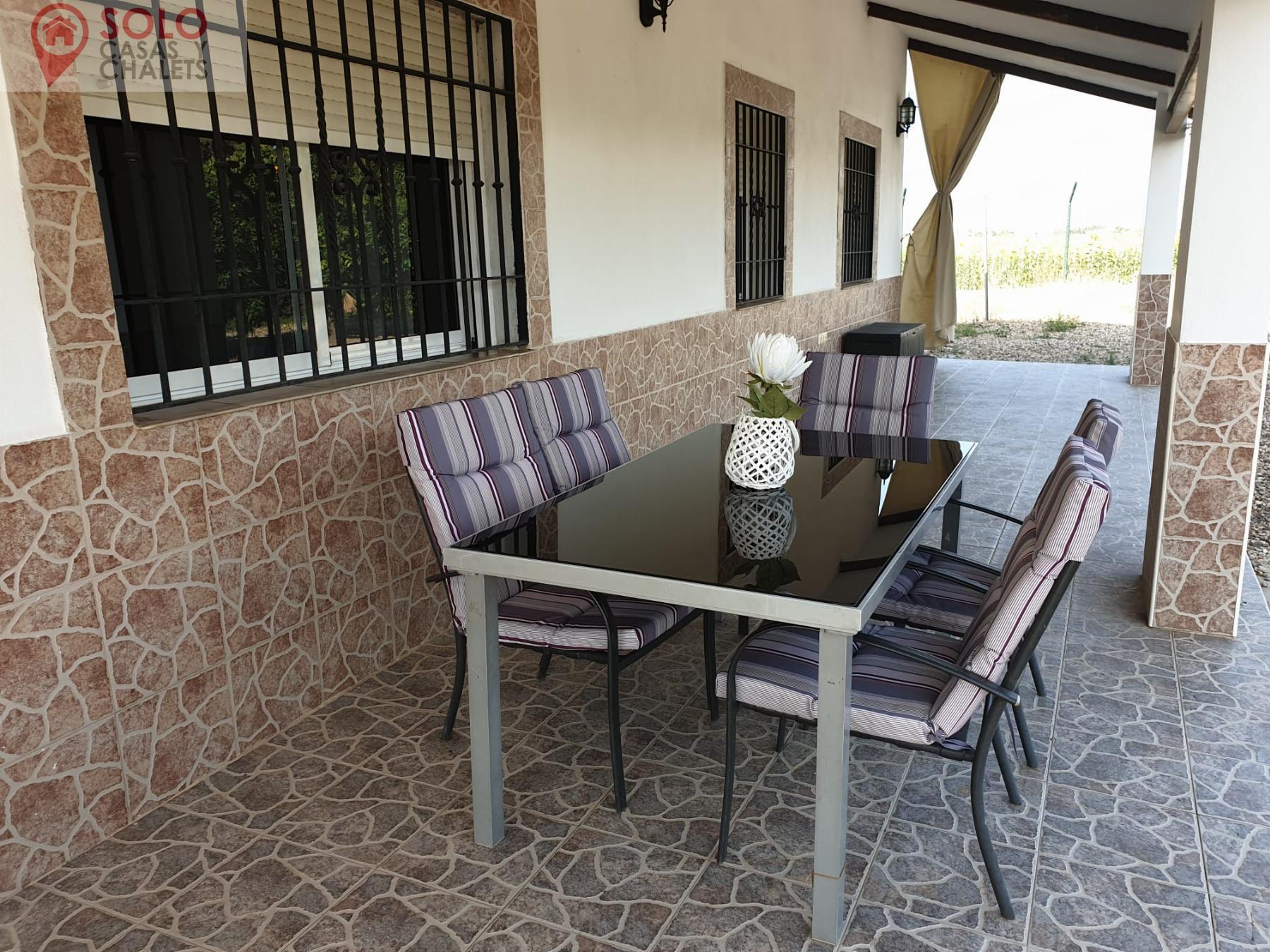 For sale of house in Córdoba