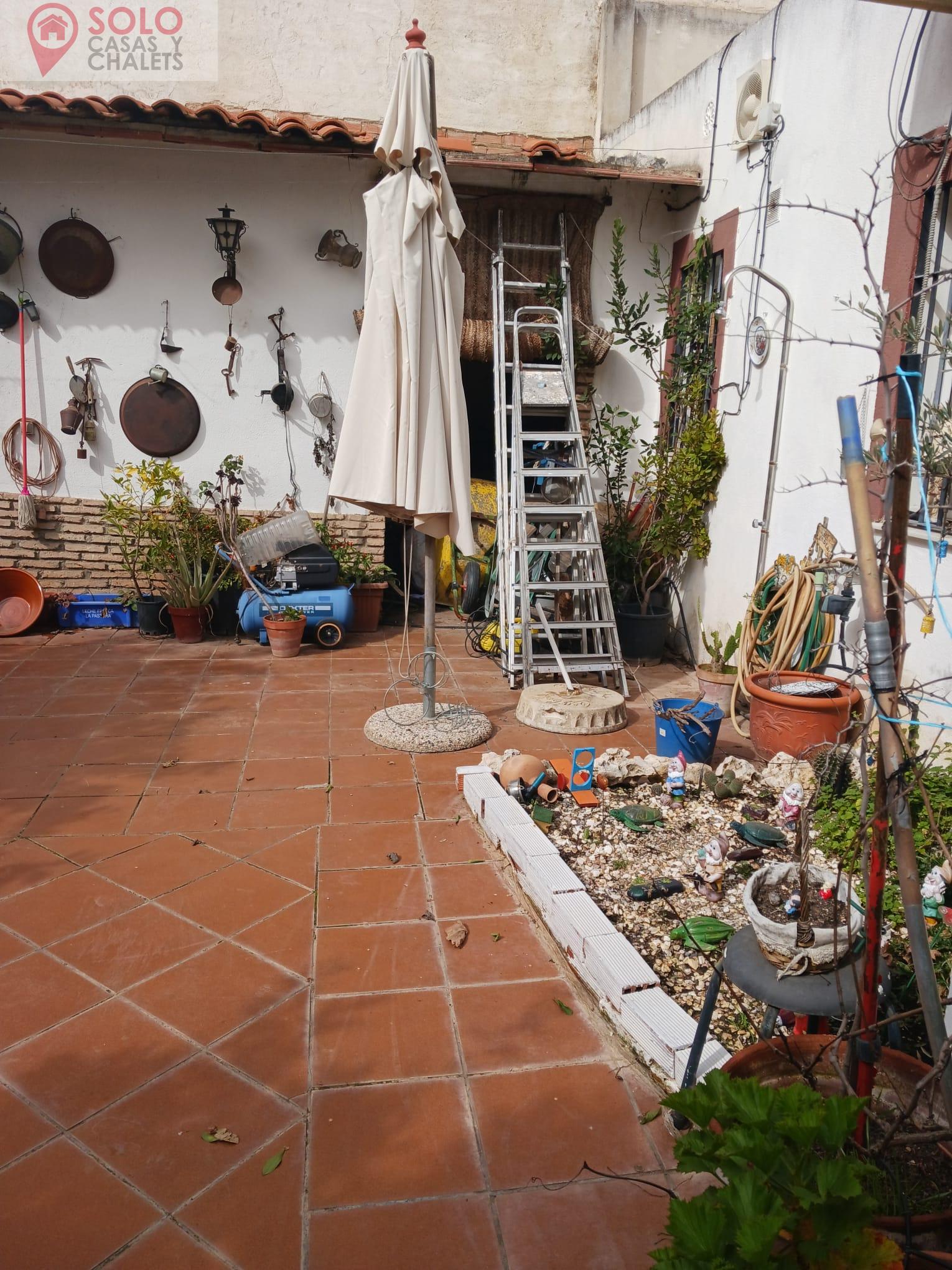 For sale of house in Córdoba