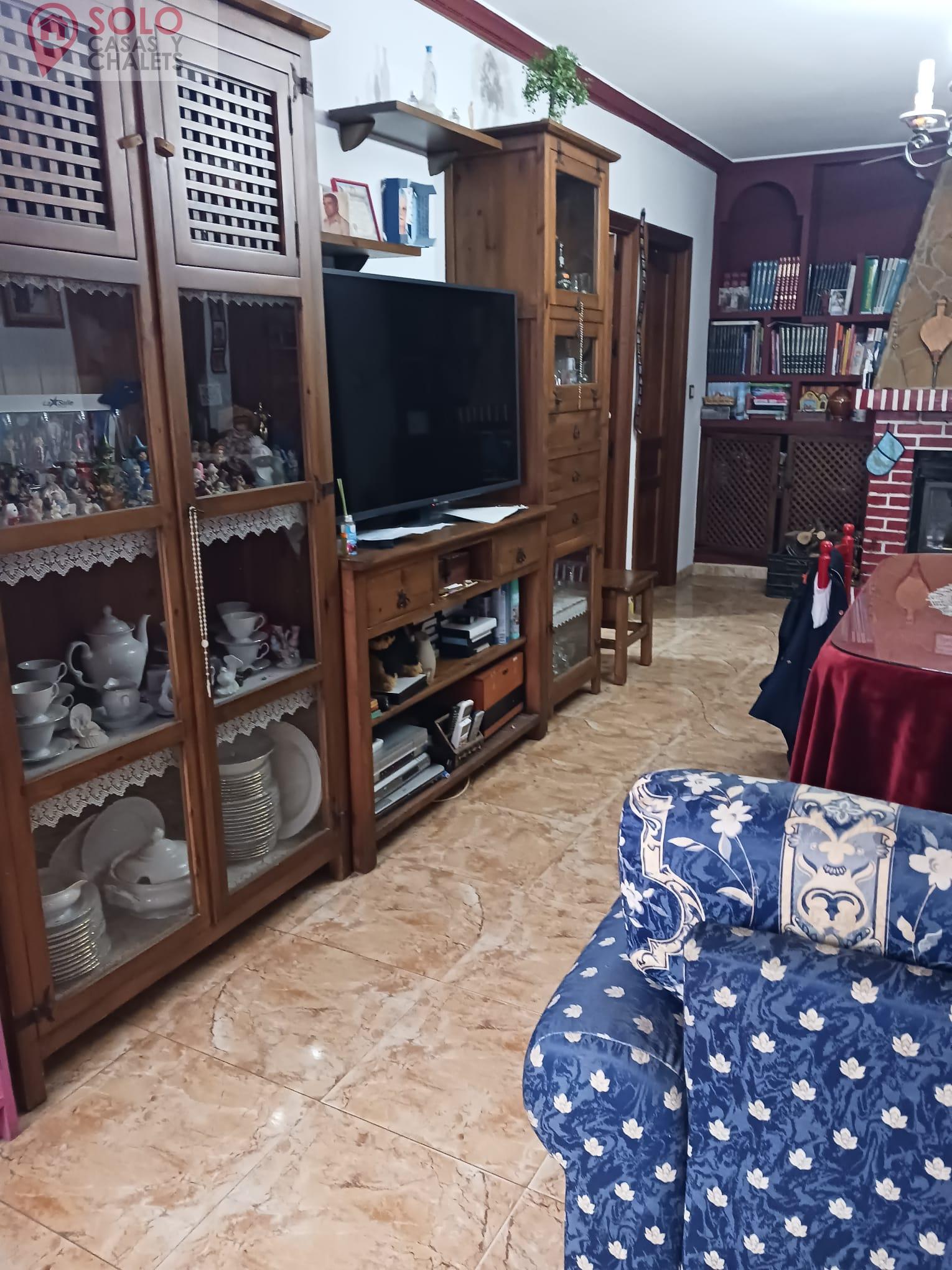 For sale of house in Córdoba