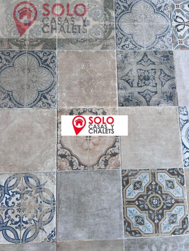 For sale of house in Córdoba