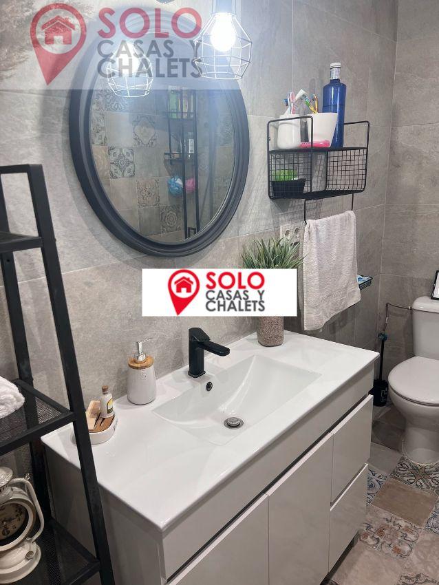 For sale of house in Córdoba