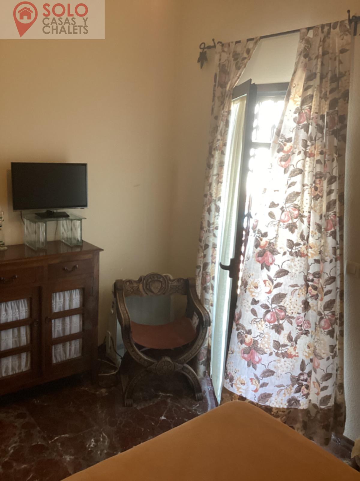 For sale of house in Córdoba