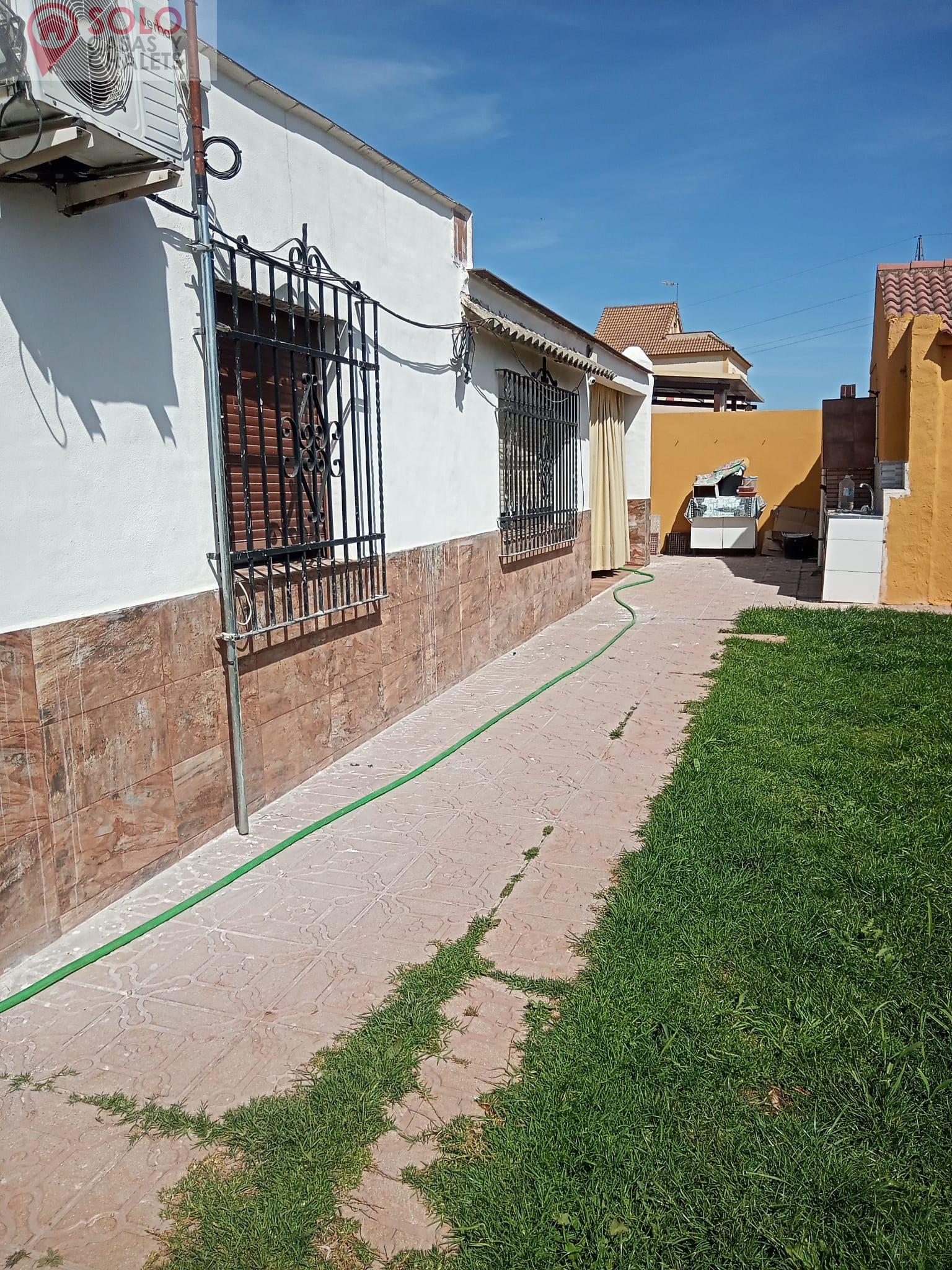 For sale of house in Córdoba