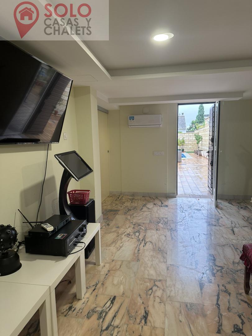 For sale of chalet in Córdoba
