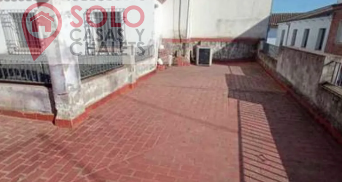 For sale of house in Córdoba