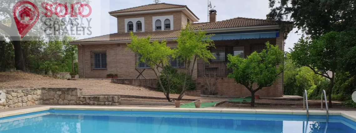 For sale of chalet in Córdoba