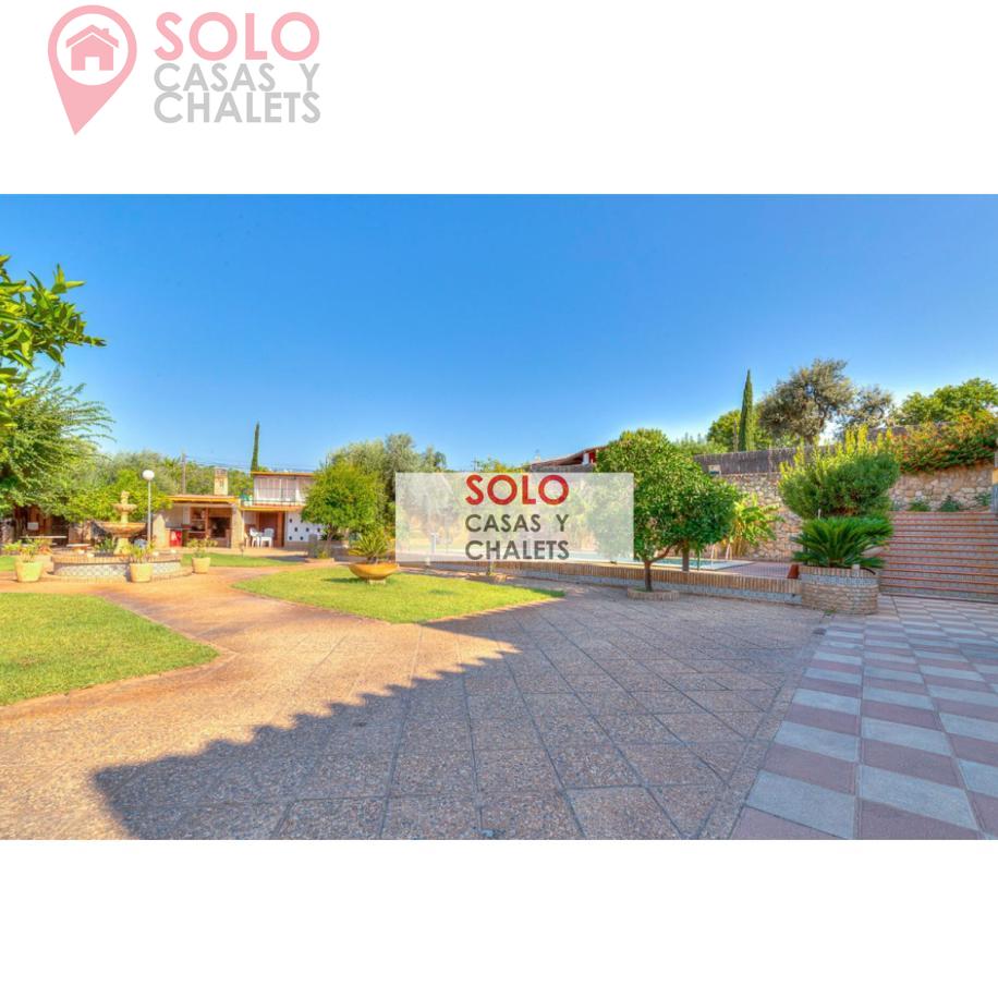 For sale of chalet in Córdoba