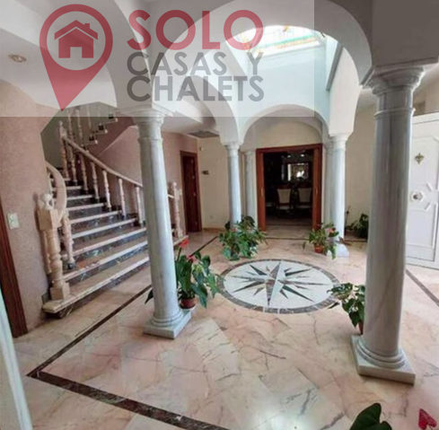 For sale of chalet in Córdoba