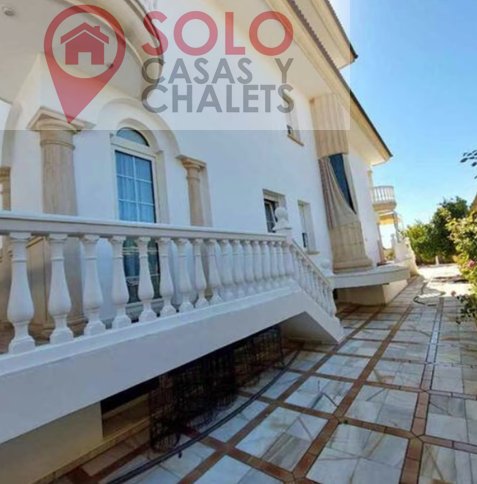 For sale of chalet in Córdoba