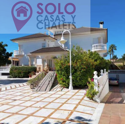 For sale of chalet in Córdoba
