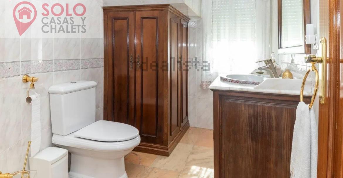 For sale of chalet in Córdoba