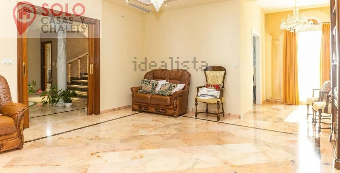 For sale of chalet in Córdoba