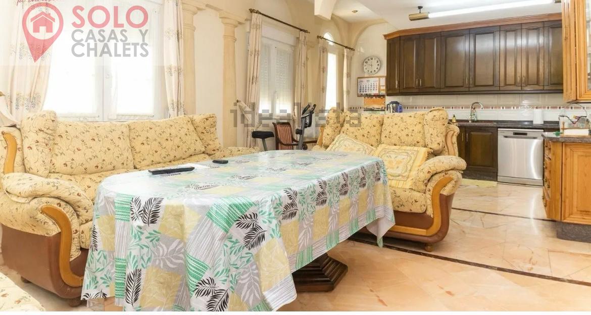 For sale of chalet in Córdoba