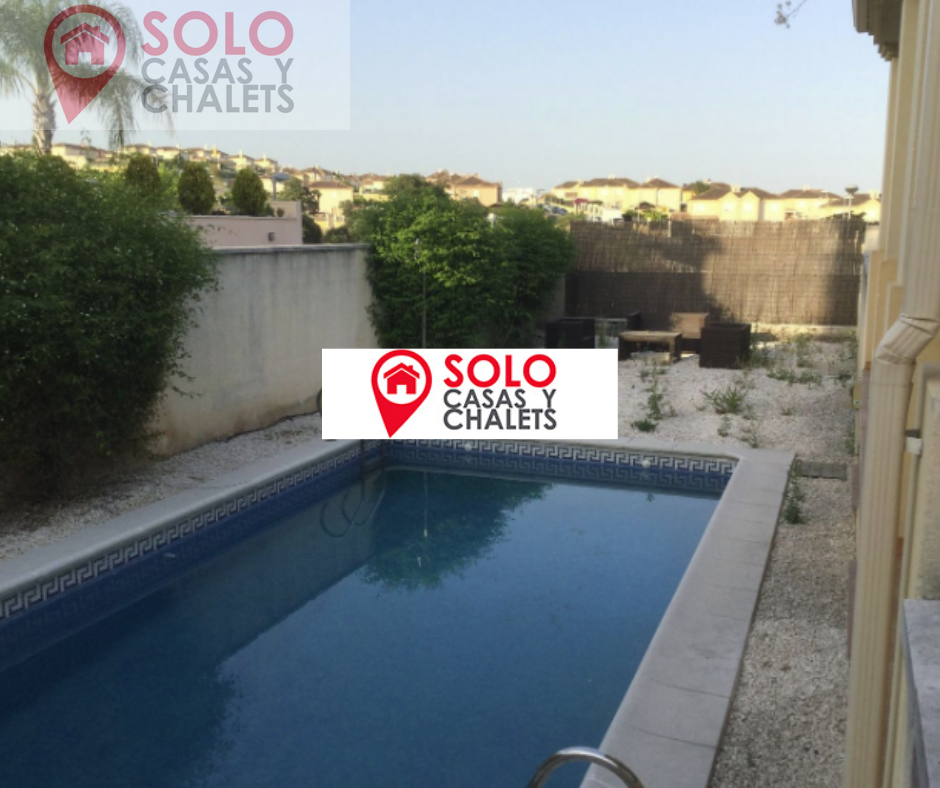 For sale of chalet in Córdoba