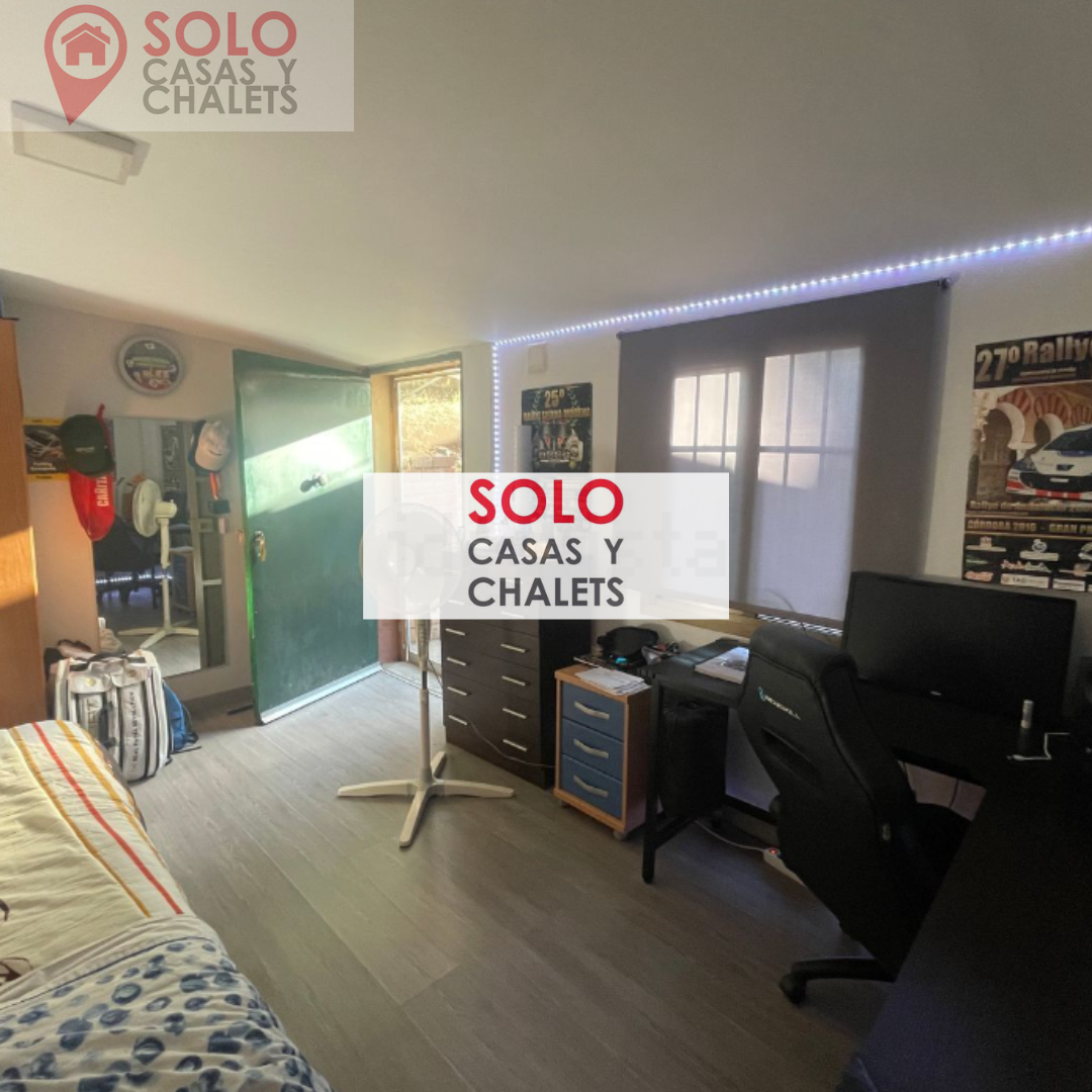 For sale of house in Córdoba