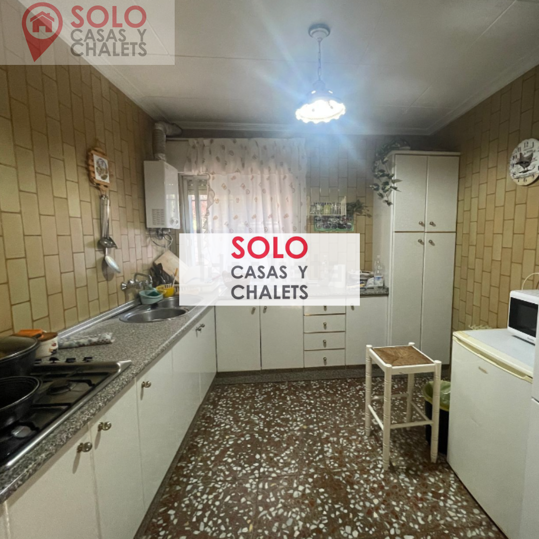 For sale of house in Córdoba