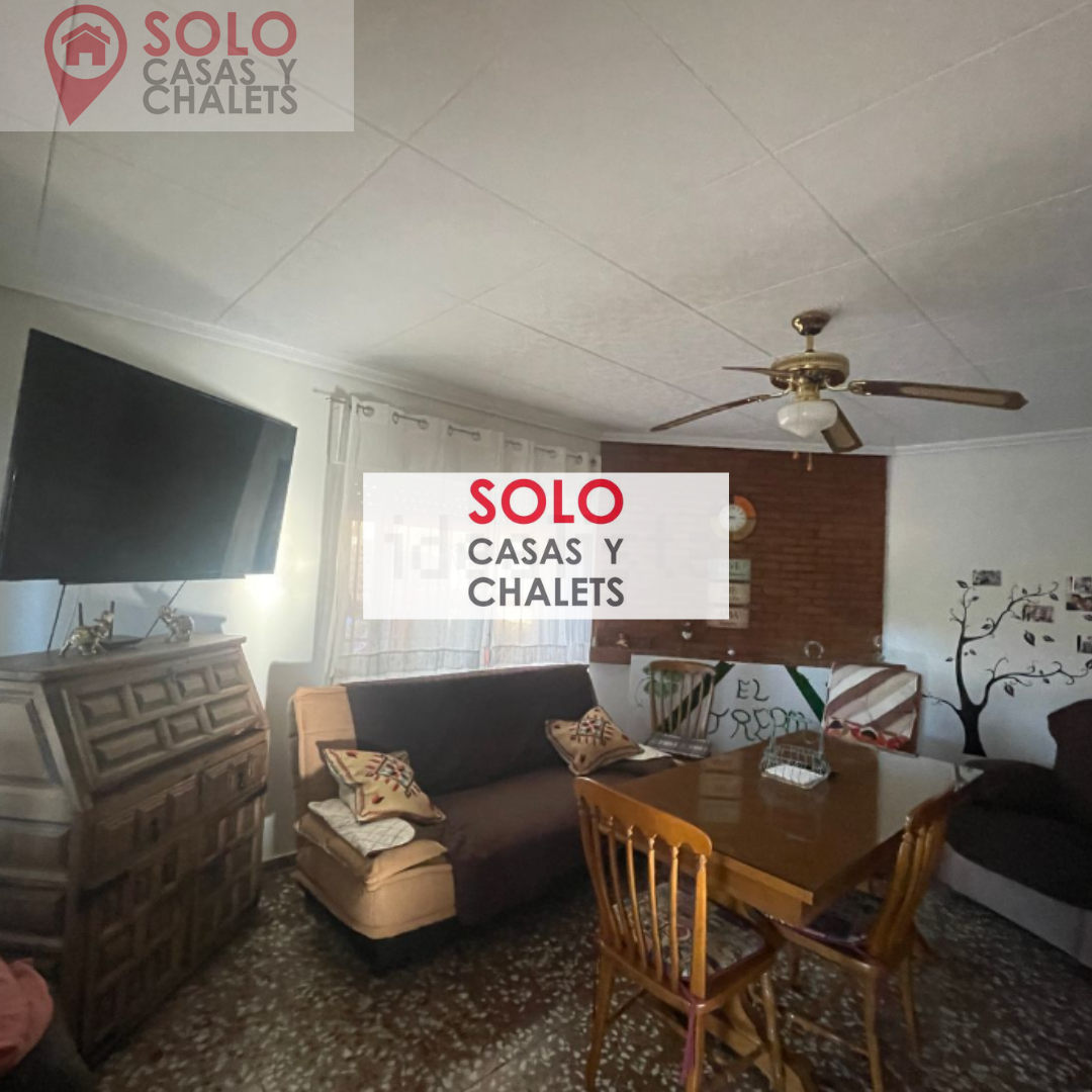 For sale of house in Córdoba