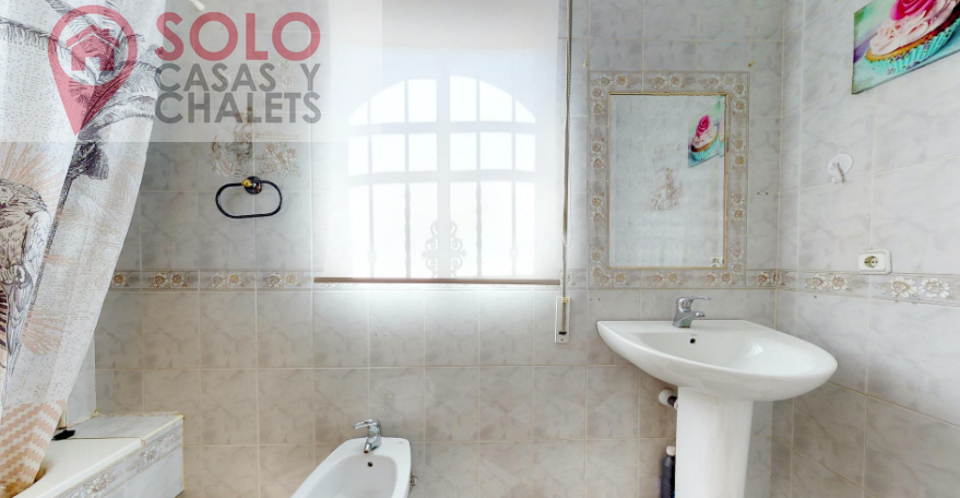 For sale of chalet in Córdoba