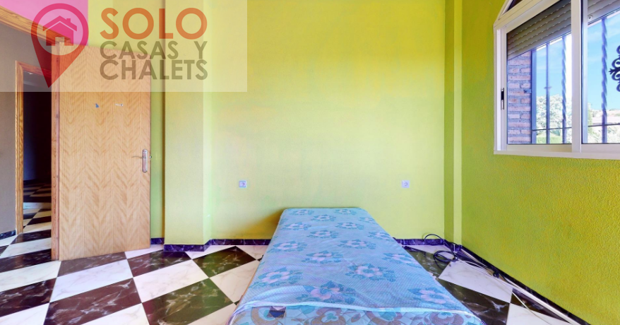 For sale of chalet in Córdoba