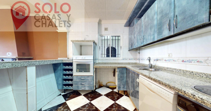 For sale of chalet in Córdoba