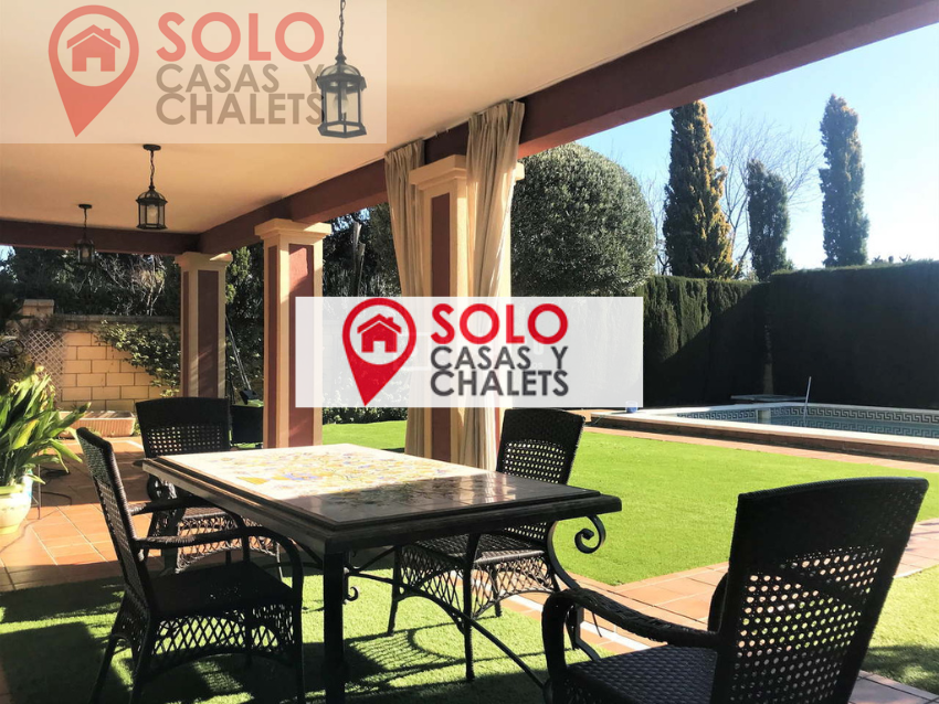 For sale of chalet in Córdoba