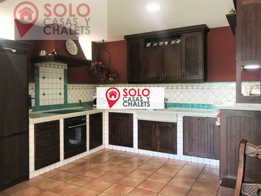 For sale of chalet in Córdoba