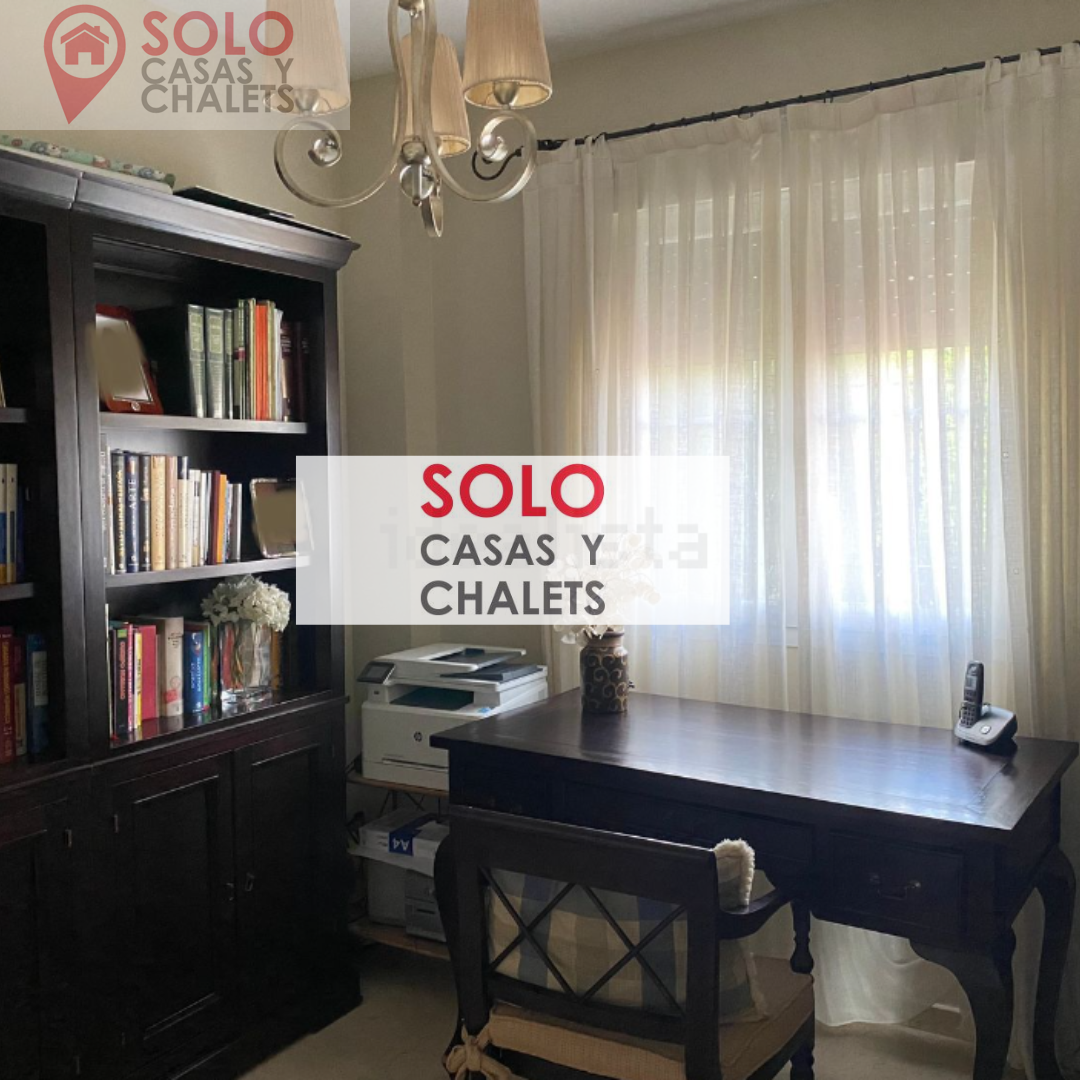 For sale of house in Córdoba