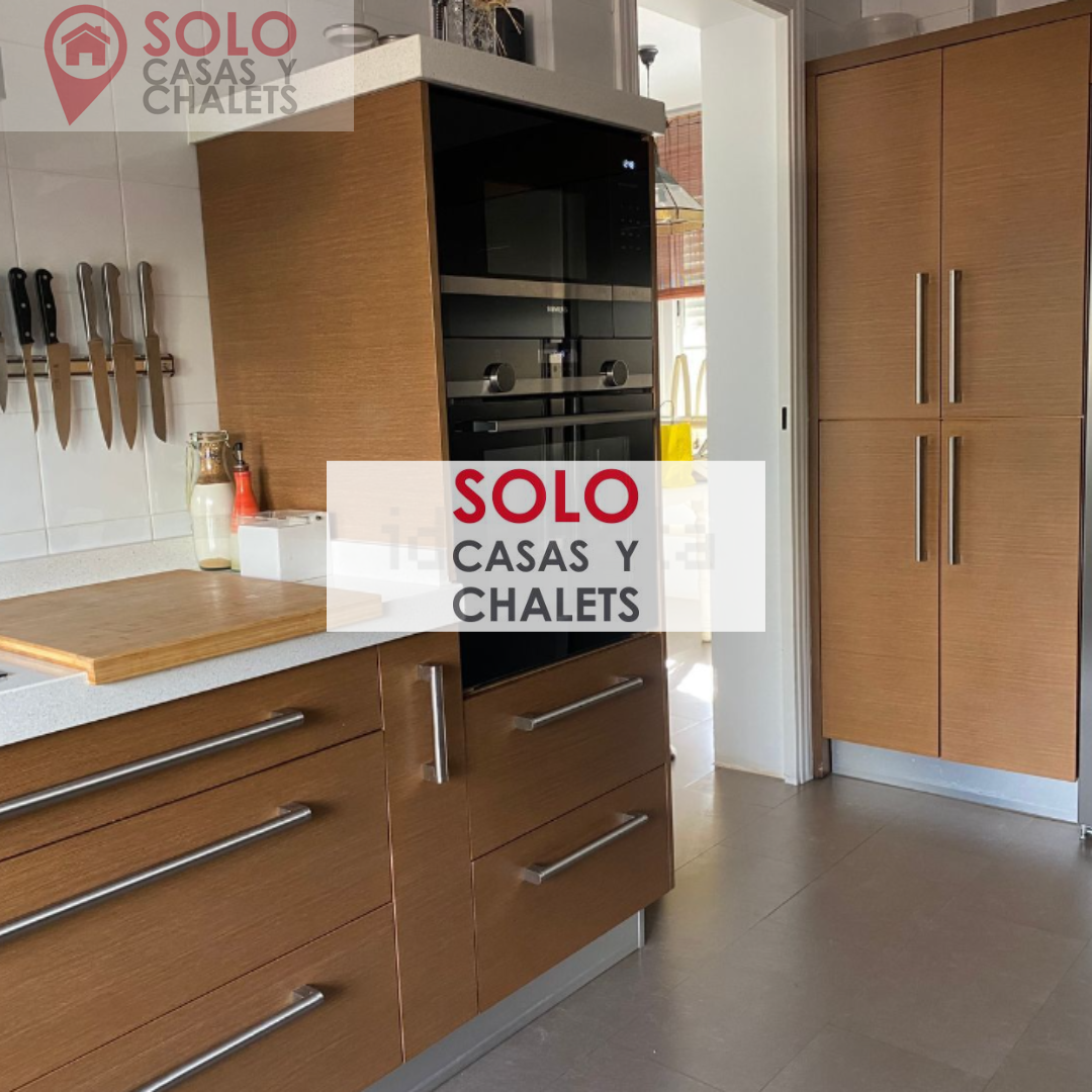 For sale of house in Córdoba