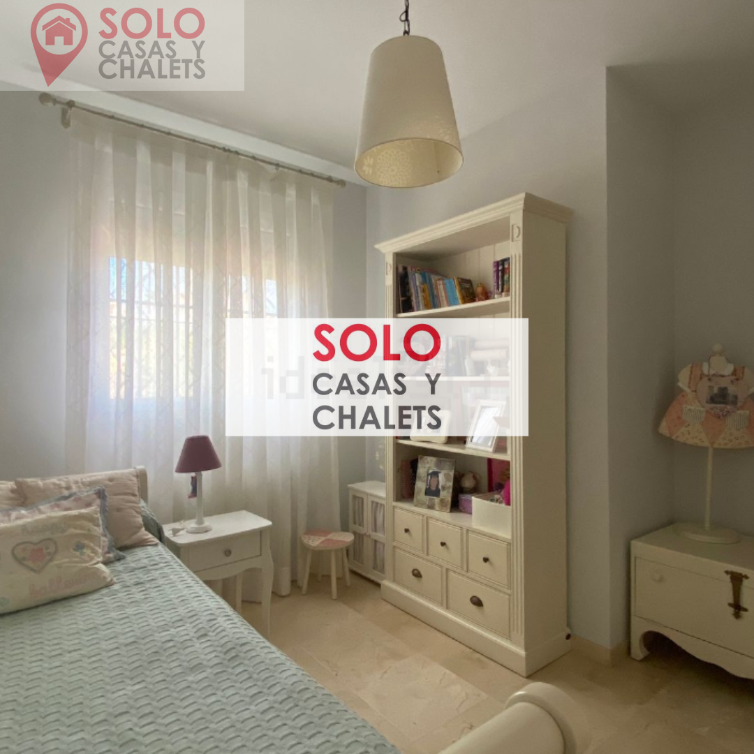 For sale of house in Córdoba