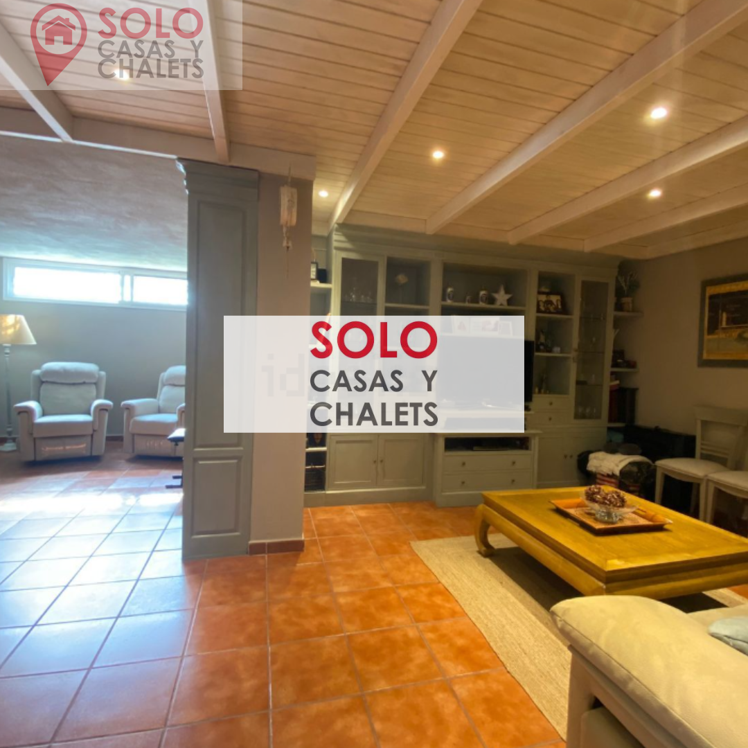 For sale of house in Córdoba