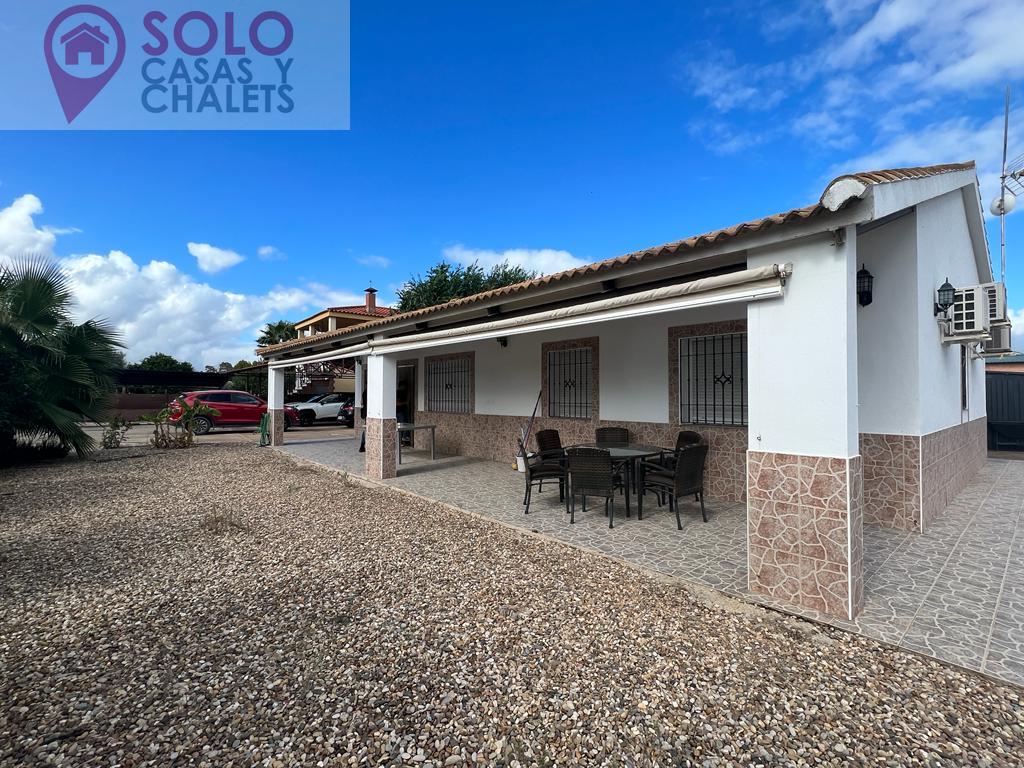 For sale of house in Córdoba