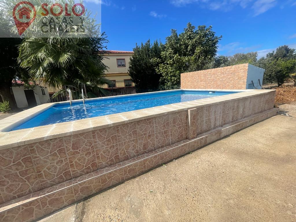For sale of house in Córdoba