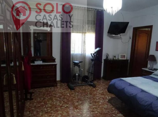 For sale of house in Córdoba