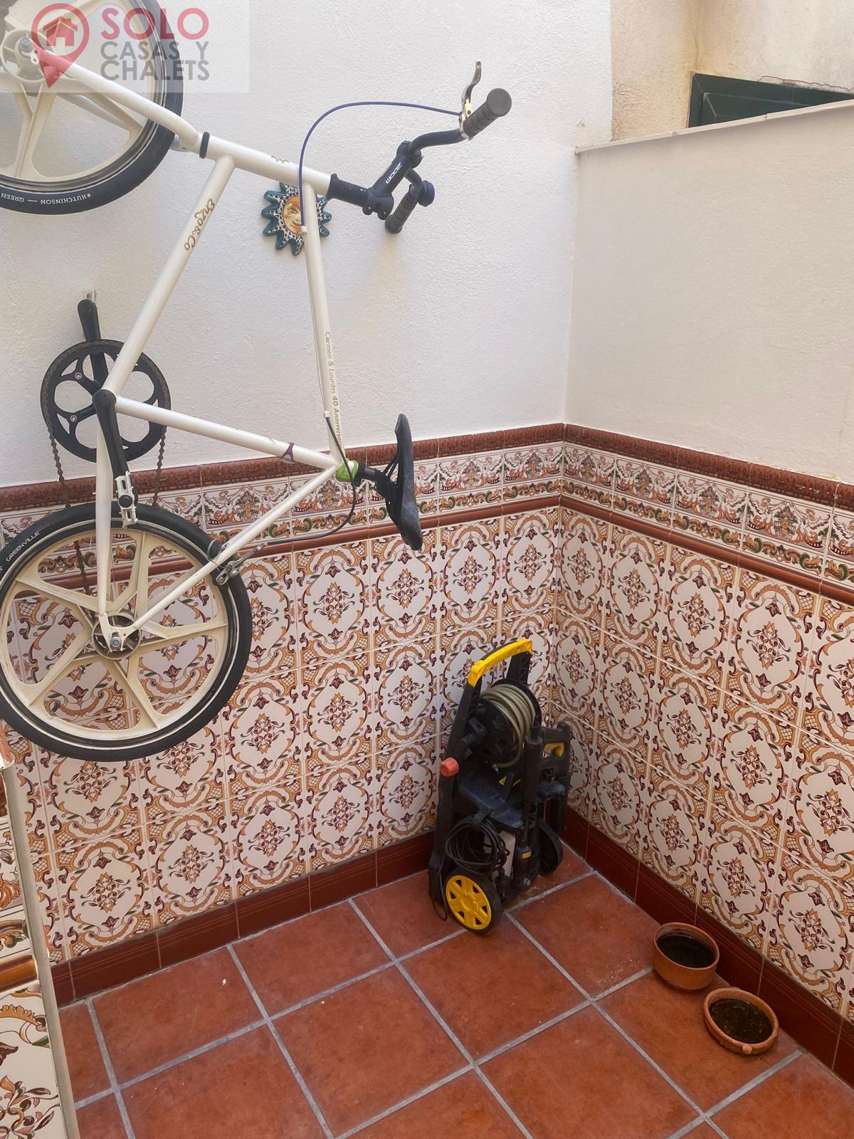 For sale of house in Córdoba