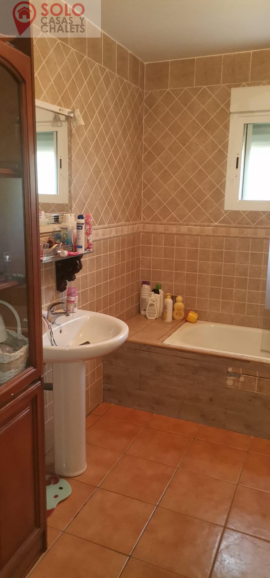 Venta de chalet en La Carlota