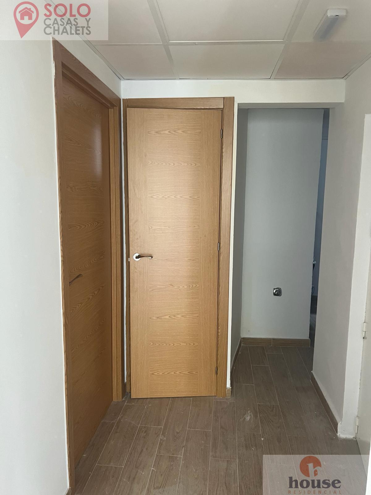 For sale of flat in Córdoba