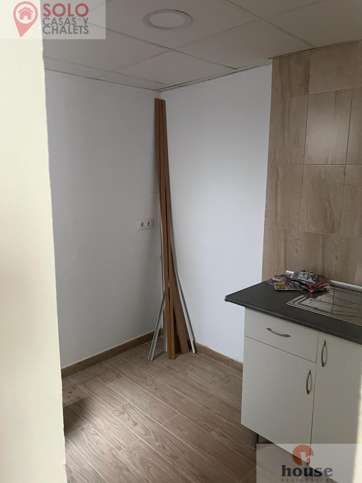 For sale of flat in Córdoba