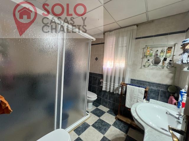 For sale of chalet in Córdoba