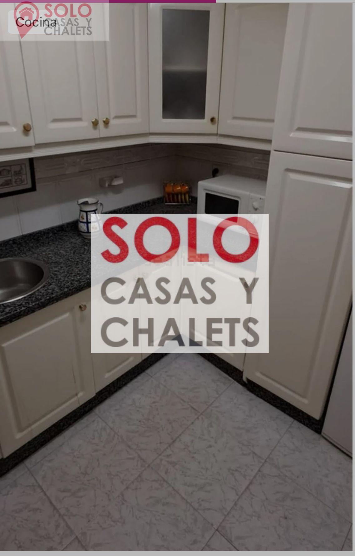 For sale of flat in Córdoba